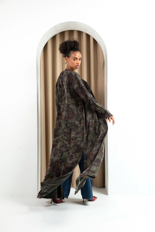 Elegant and Unique Abaya Dress With a Subtle Floral Pattern and Deep Hues