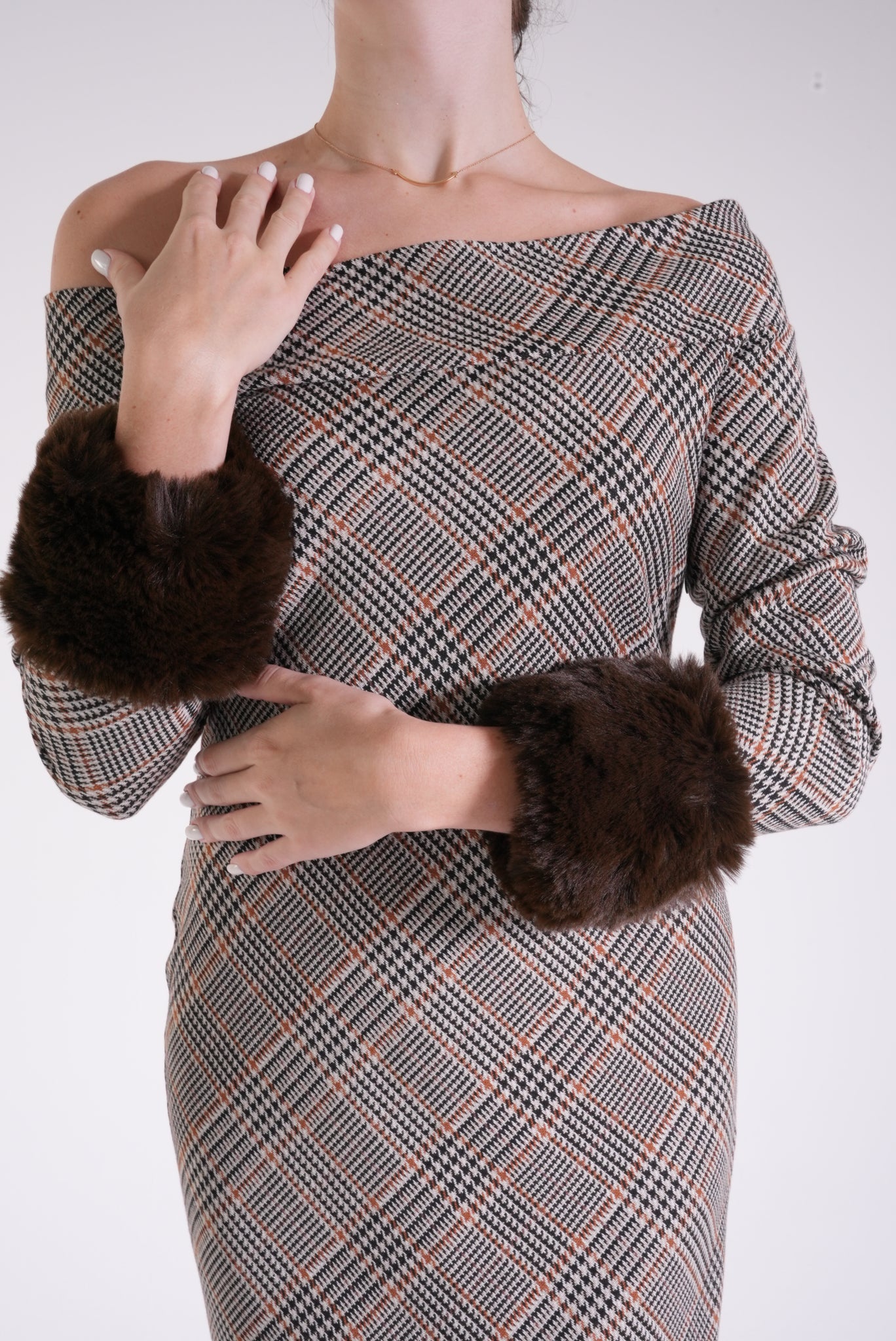 Sleeve Detailed Patterned Dress